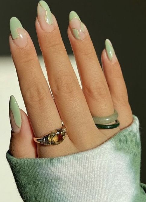 37+ Beautiful Design Ideas for Sage Green Nails