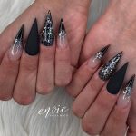 57 Beautiful Ideas for Black And Silver Nails